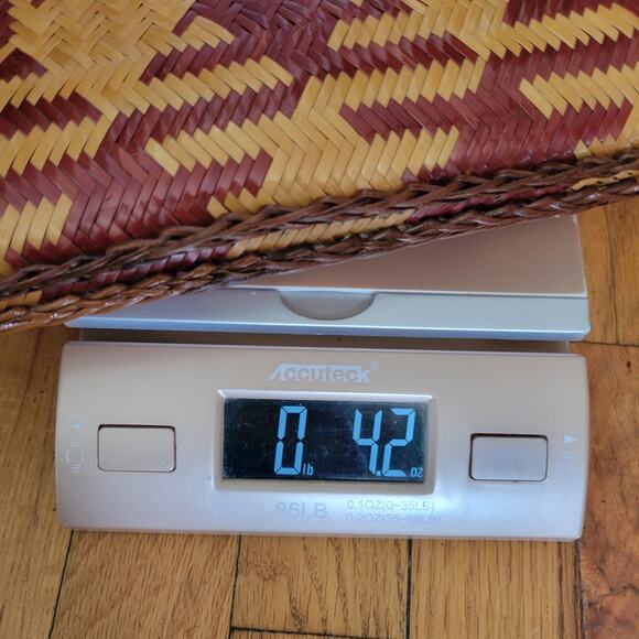 Vintage Woven Diamond Pattern Rattan Zip Clutch Purse Glossy Boho Coastal Retro - Picture 9 of 9